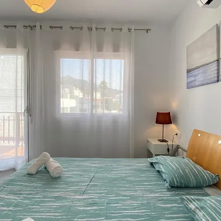Fuer 4 Personen Ca 90 Qm In Nerja, Andalusien Costa Del Sol 内尔哈